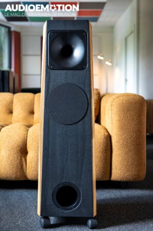 AE - Atlantis lab AT23 face