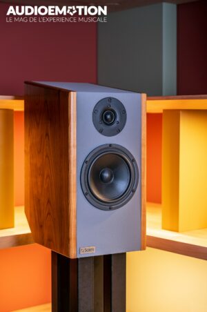 AE SOLEN Helios droite