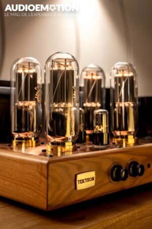 Tektron 211-PSE vertical